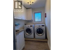 211 TOLLGATE Drive - 31