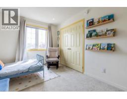 10 HUNTINGWOOD Avenue UnitNo. 20 - 18