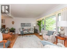 78 INWOOD Crescent - 5