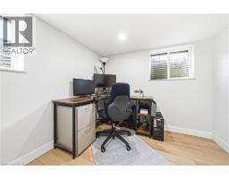 546 MOHAWK Road E - 18