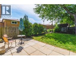 546 MOHAWK Road E - 27