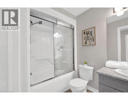 9338 WHITE OAK Avenue - 23