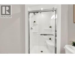 9338 WHITE OAK Avenue - 32