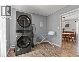 10 MONCK Street - 26