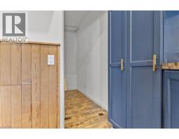10 MONCK Street - 29