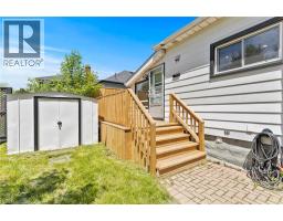 10 MONCK Street - 42