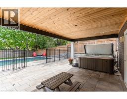 27 BLOOMSBURY Court - 36