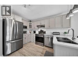 63 PENTLAND Drive - 13