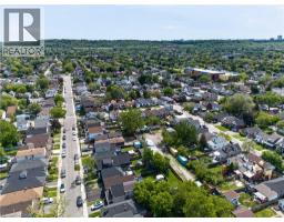 69 ROBINS Avenue - 47