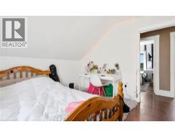 572 DOWNIE Street - 30