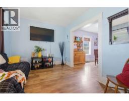572 DOWNIE Street - 8