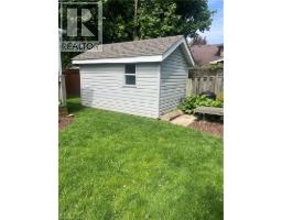 153 MEADOWBROOK Drive - 36