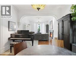 101 VICTORIA Avenue S - 12