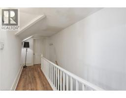 101 VICTORIA Avenue S - 32