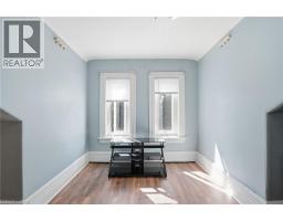 101 VICTORIA Avenue S - 38