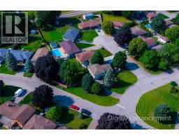 1 GREENWOOD Avenue - 3