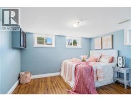 2 WESTMOUNT Road - 33