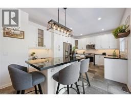 4 BRAYSHAW Drive - 12