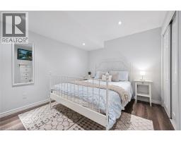 4 BRAYSHAW Drive - 38