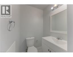 80 LOWER CANADA Crescent - 18