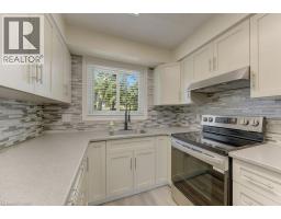 136 DUNSMERE Drive - 5