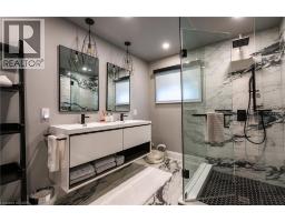 121 EDGECLIFFE Place - 40