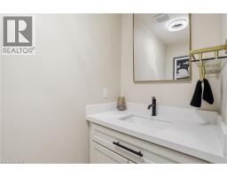 56 MCCAFFERY Crescent - 10