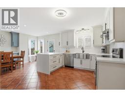 56 MCCAFFERY Crescent - 11
