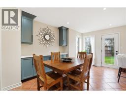 56 MCCAFFERY Crescent - 17