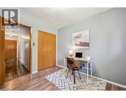 24 DEVONGLEN Court - 24