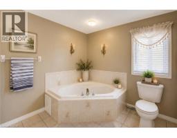 913 COPPER LEAF Crescent - 27