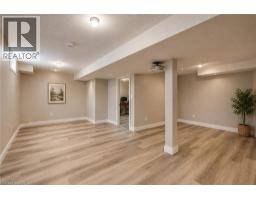 913 COPPER LEAF Crescent - 30