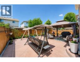 913 COPPER LEAF Crescent - 36