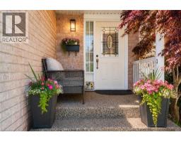 913 COPPER LEAF Crescent - 7