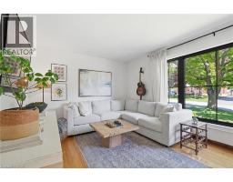 6 MCCAMMON Street - 11