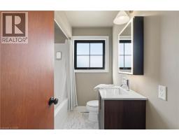 6 MCCAMMON Street - 23