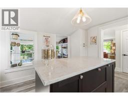 8 TOLHURST Avenue - 18
