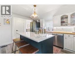 8 TOLHURST Avenue - 21