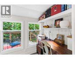 8 TOLHURST Avenue - 24