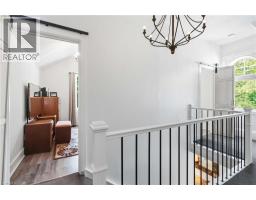 8 TOLHURST Avenue - 30