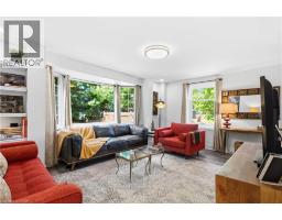 8 TOLHURST Avenue - 9