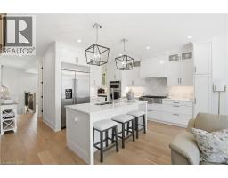 24 WILLOW BANK Common - 11