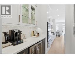 24 WILLOW BANK Common - 20