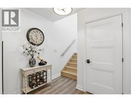 24 WILLOW BANK Common - 41
