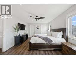 8 MYRTLE Street - 33