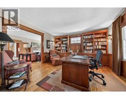 24-26 MAPLE Avenue - 17