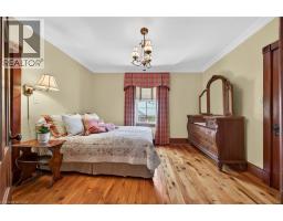 24-26 MAPLE Avenue - 36