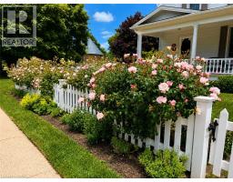 24-26 MAPLE Avenue - 49
