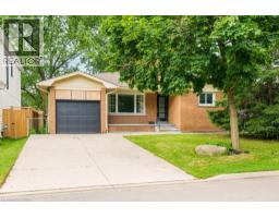 662 MONTEGO Crescent - 1