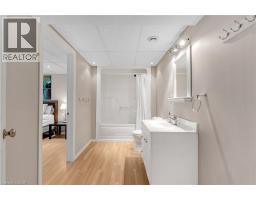 118 CRUMLIN Lane - 30